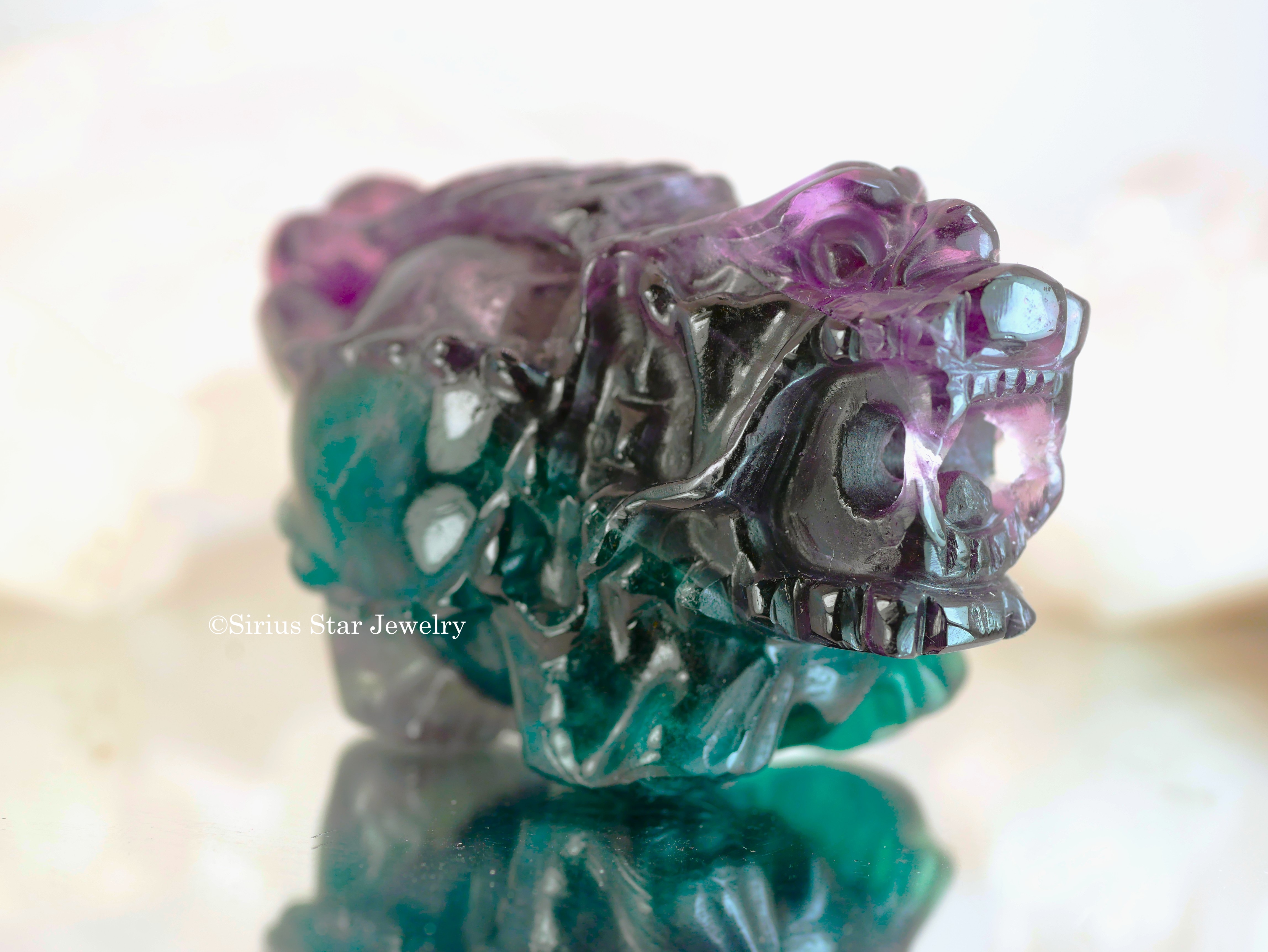 【シリウスフローライト龍亀（ロングイ）】