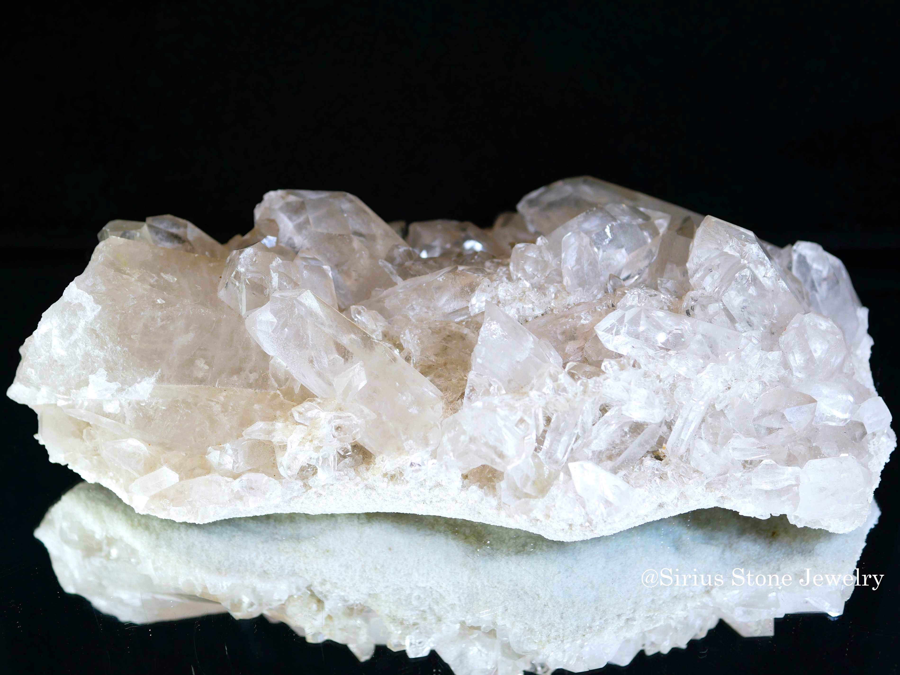 マニハール水晶クラスター ヒュージサイズ｜シリウスストーンジュエリー