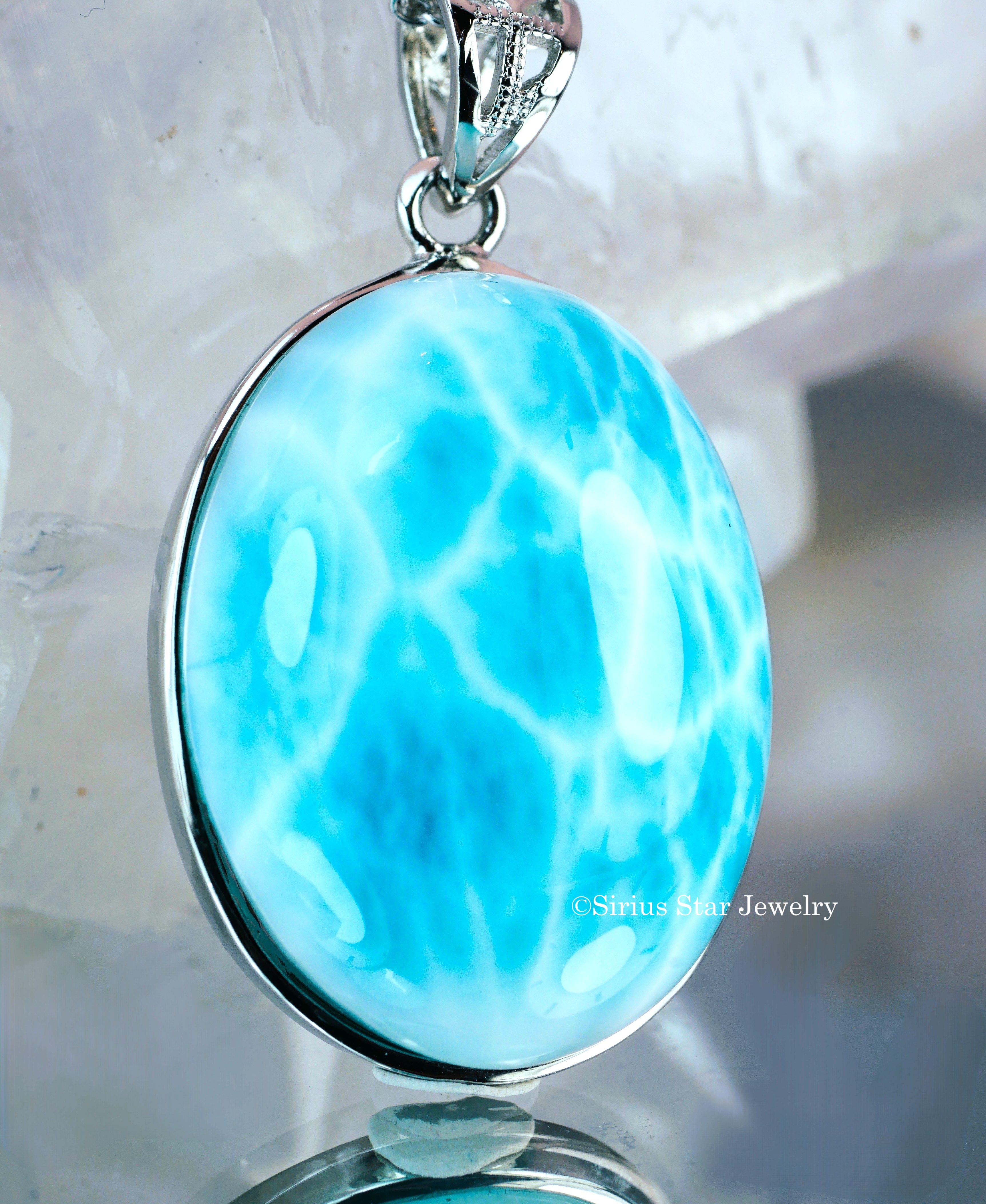 愛と奇跡のラリマーペンダント（7A）　ラージオーバルタイプ