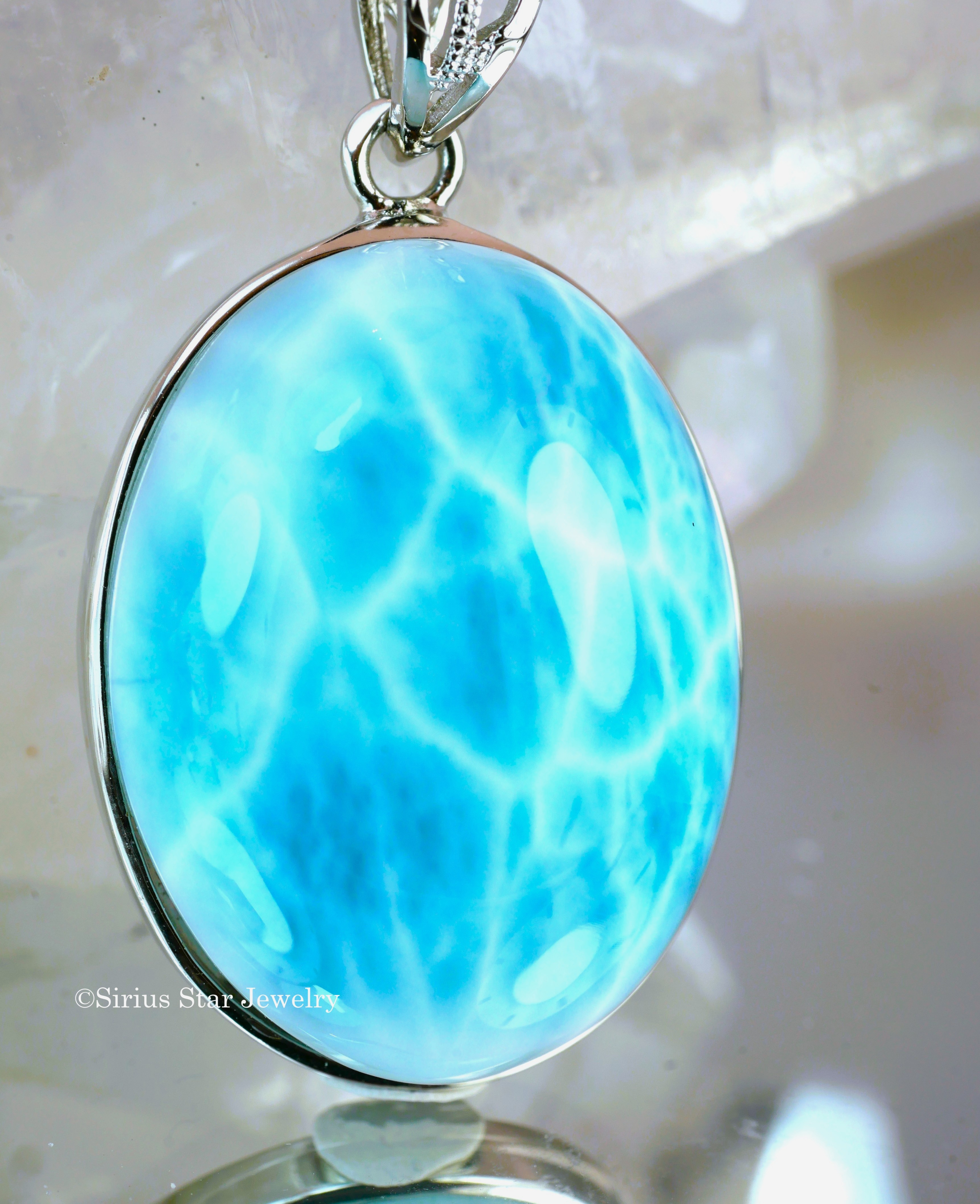 愛と奇跡のラリマーペンダント（7A）　ラージオーバルタイプ