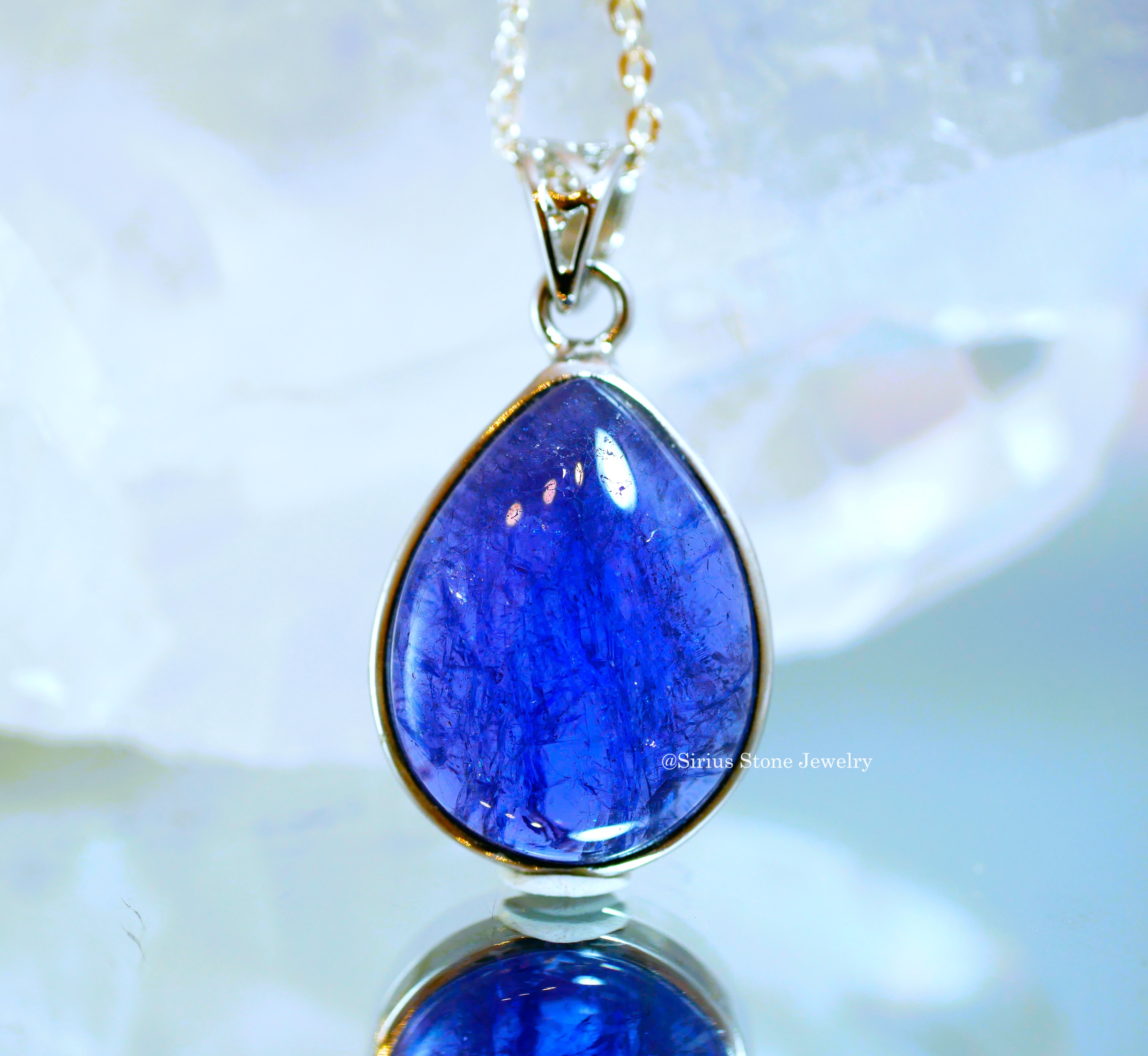 タンザナイトペンダント