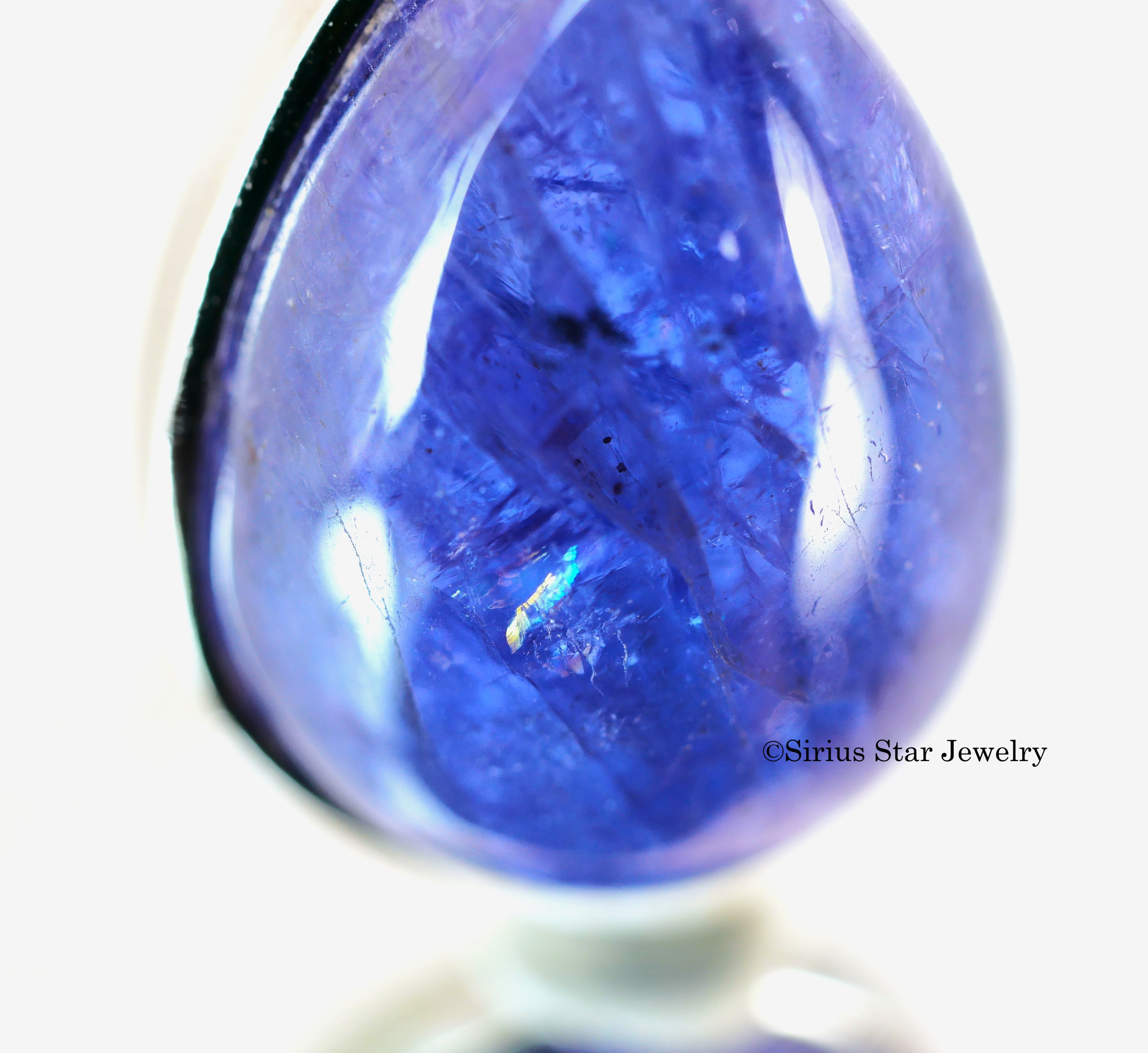 タンザナイトペンダント