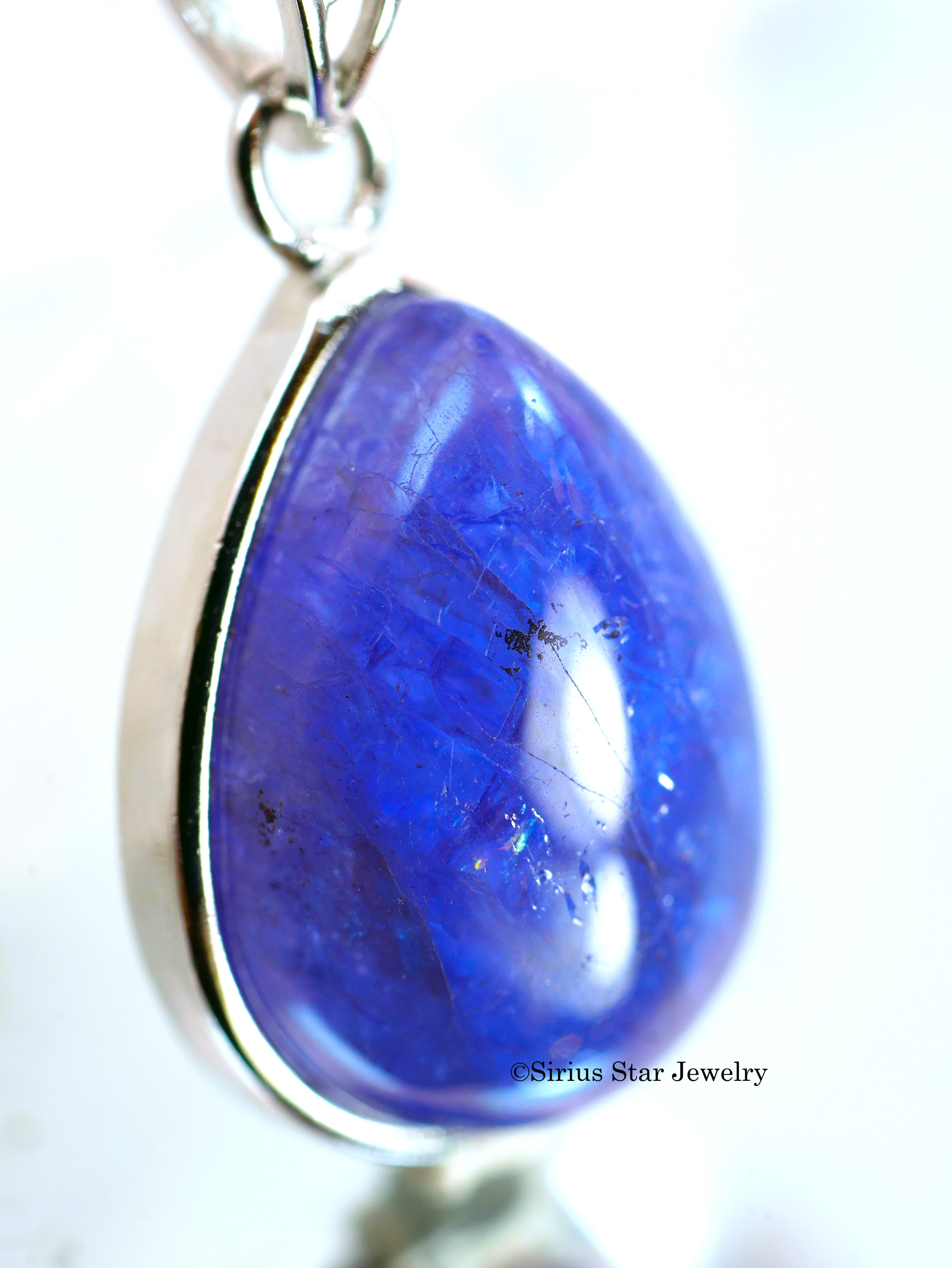 タンザナイトペンダント