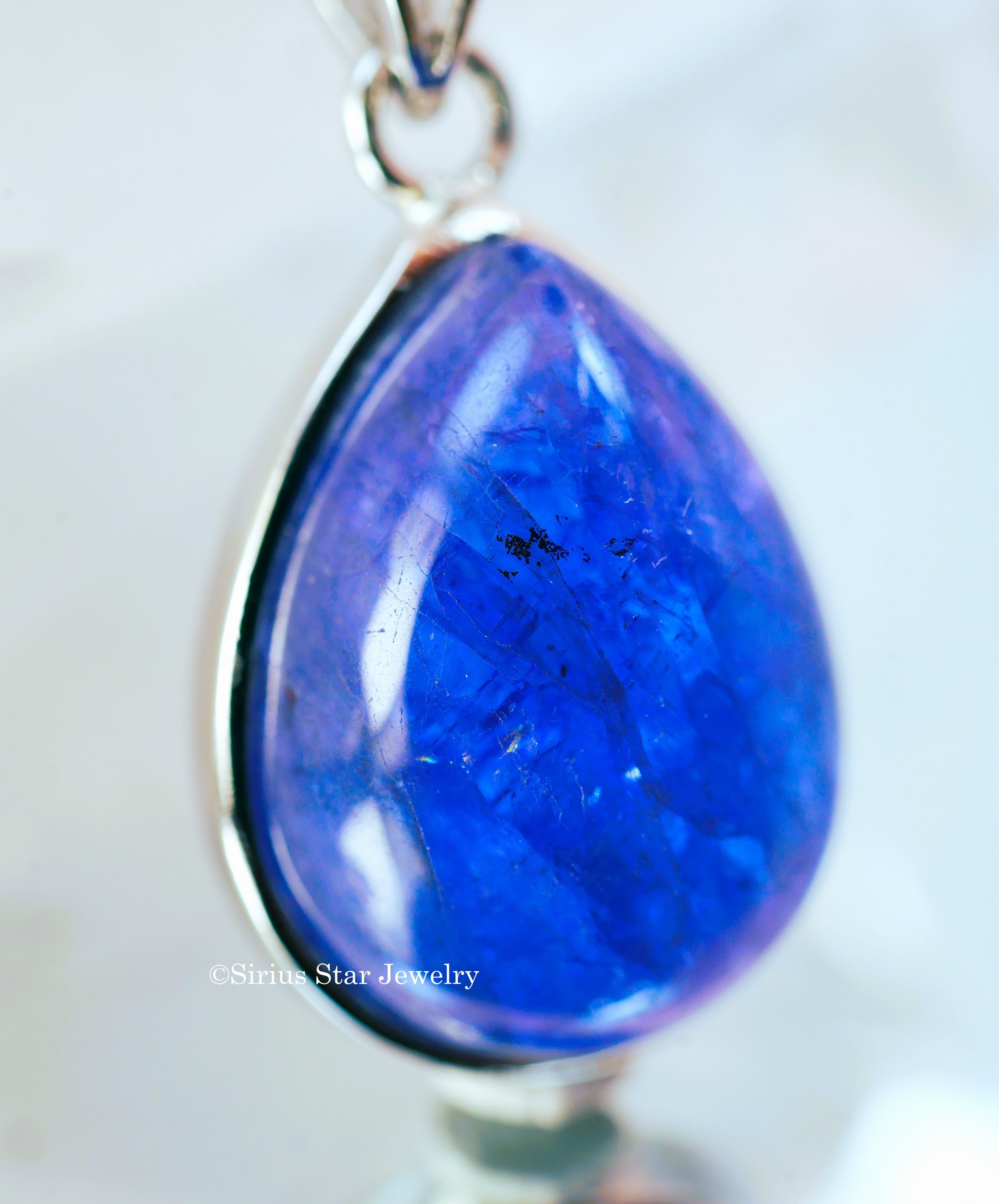 タンザナイトペンダント　スモール