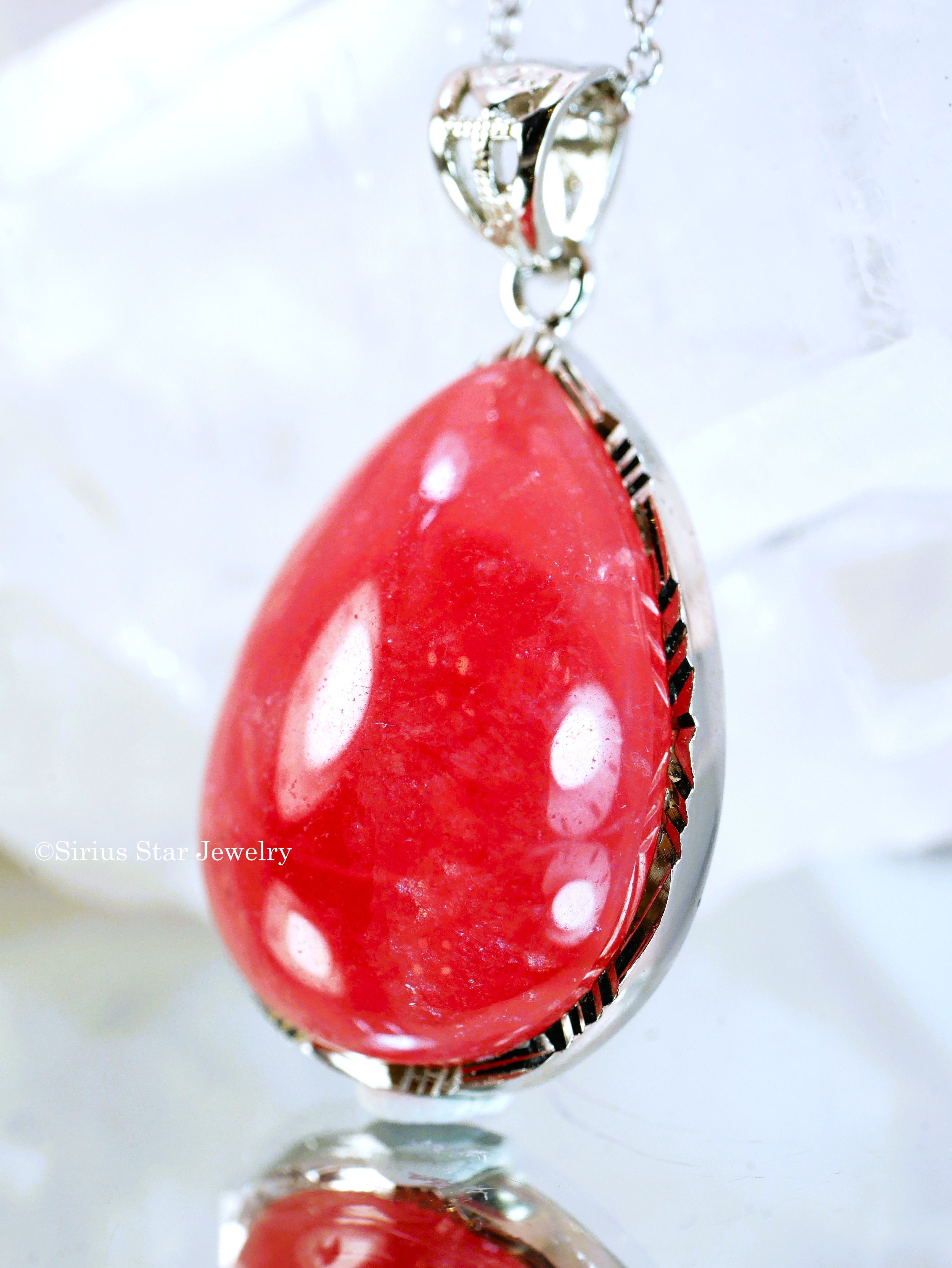 インカローズラブペンダントしずく型ミディアム