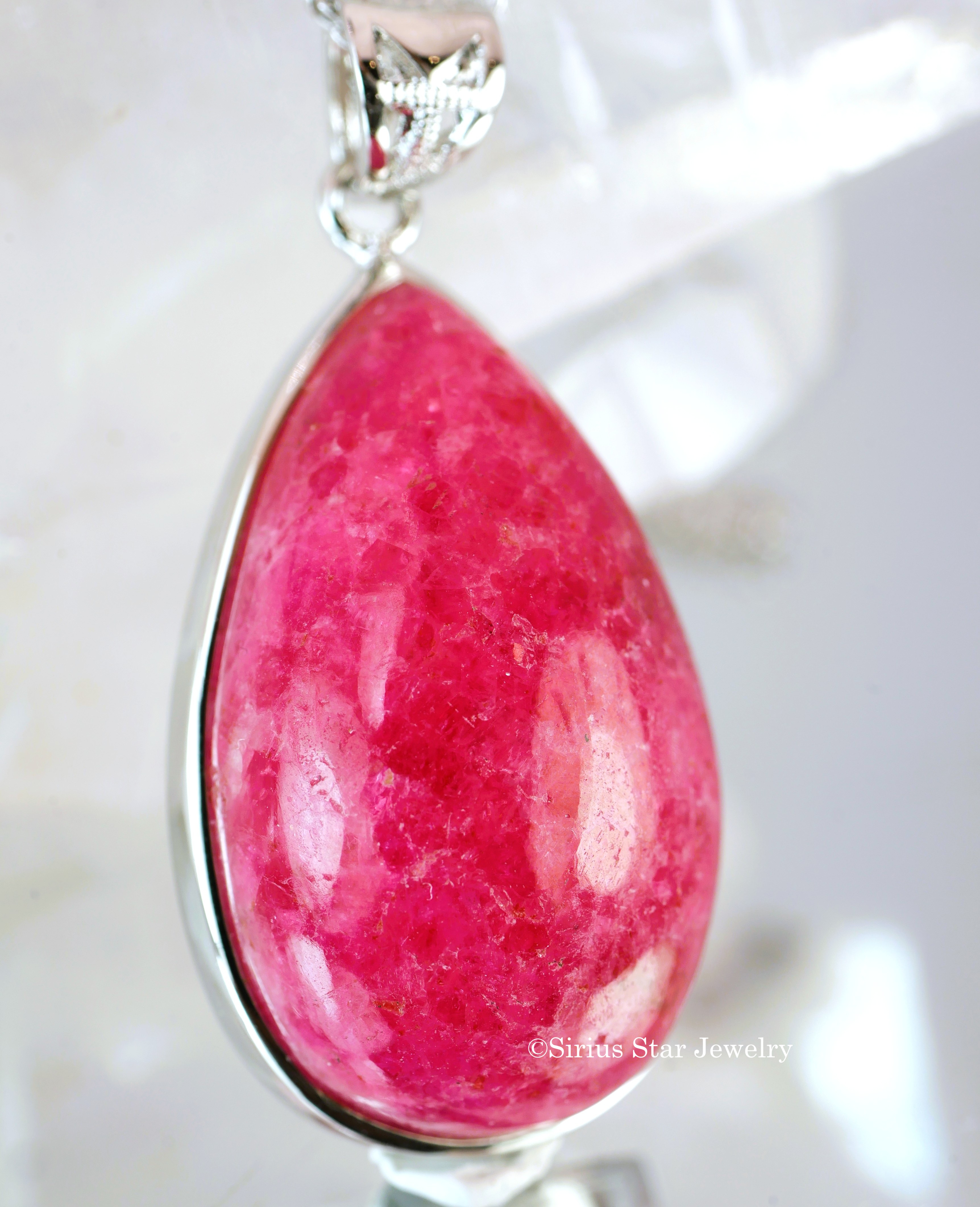 【インペリアルロードナイトペンダント】ラージ　しずく型